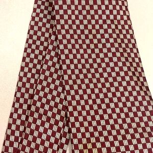 Burberrys Tie/ Burgundy/Vintage